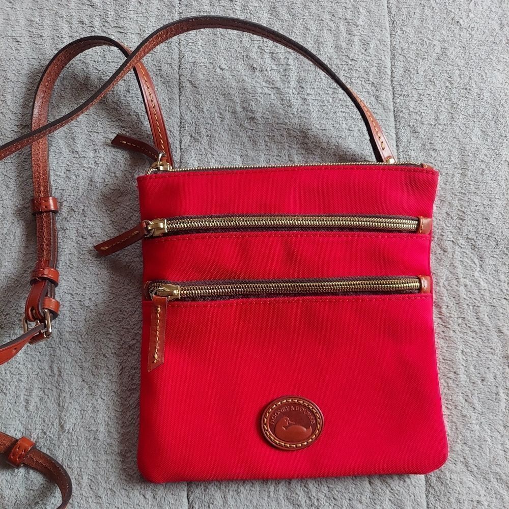 New Dooney & Bourke Red Nylon North South Triple Zip Crossbody Bag